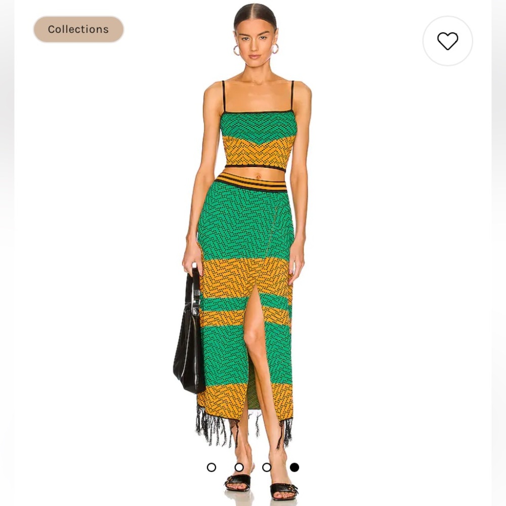 Nala Skirt in Green Orange Combo
Dodo Bar Or in size 40 or Small (US)